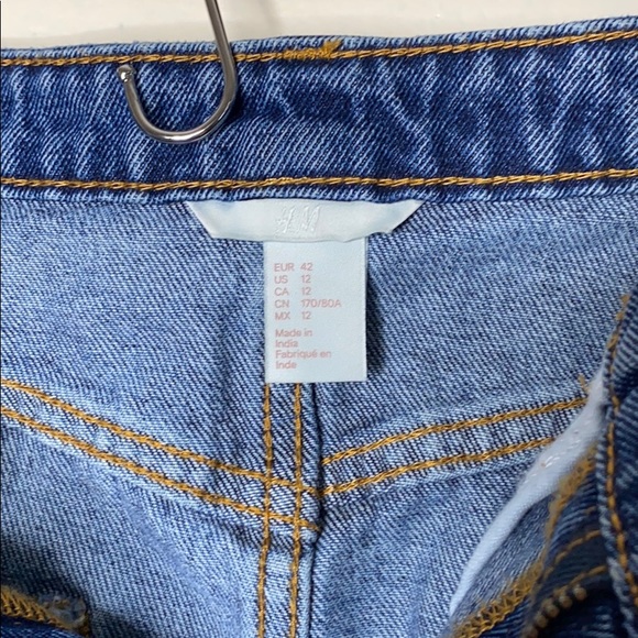 H&M Denim Distressed Mini Skirt - Picture 3 of 7